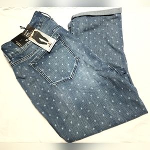 Torrid Capri Jeggings - ♡ Heart Pattern ♡